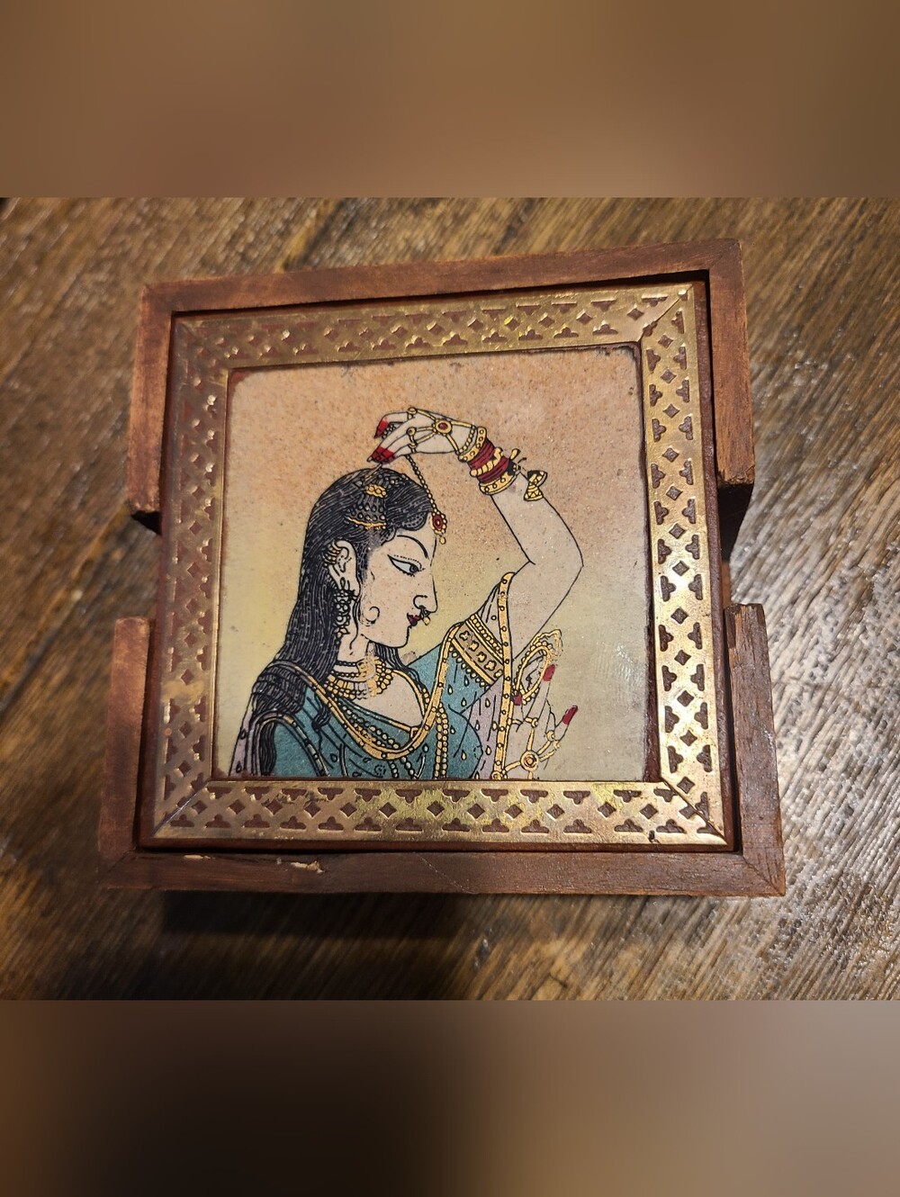 Coasters With Wooden Box Set of 6 Women in Sari made in India With Velvet W
